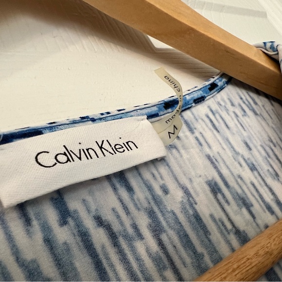 Calvin Klein Women’s Blue Cowl Neck Top BNWT - Picture 3 of 5